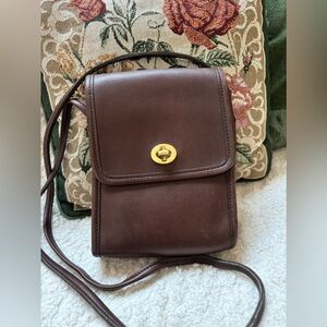 Vintage Coach Mahogany Scooter Crossbody Shoulder Bag 9893